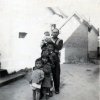 Philibert Andriamanana et les cinq premiers enfants de Denis et Clarice